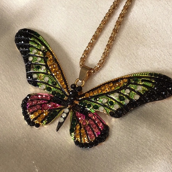 Betsey Johnson Butterfly Necklace 